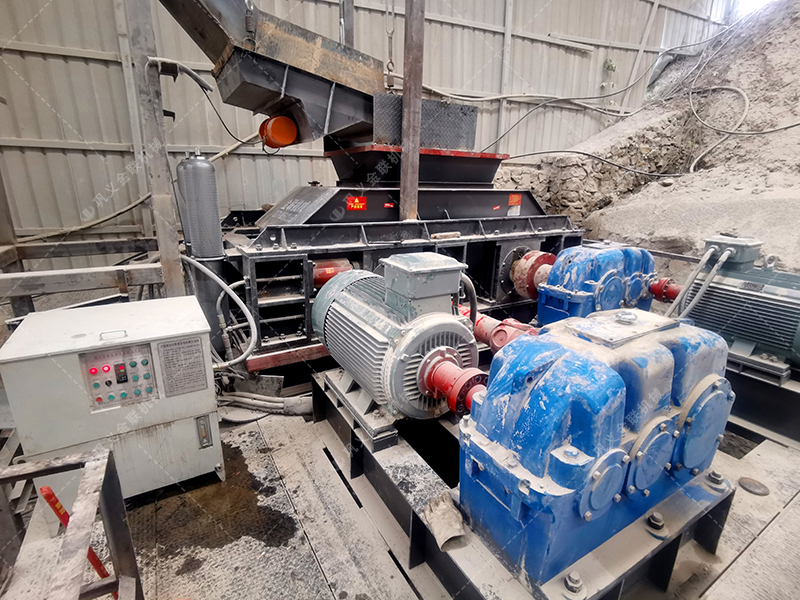 建筑用砂配置的液壓對(duì)輥制砂機(jī)多少錢(qián)一臺(tái)？